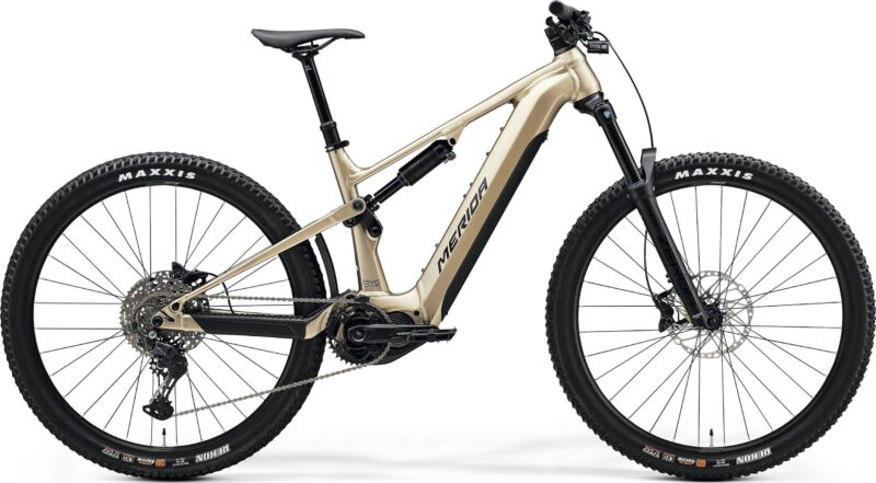 Bicicleta Merida Eone Forty 475 2025