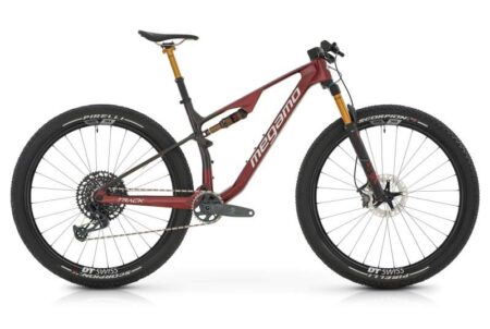 Bicicleta Megamo Track 04 CRB 2024