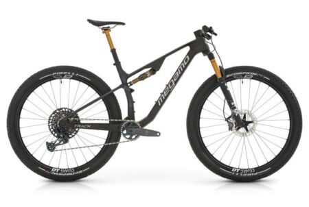 Bicicleta Megamo Track 04 CRB 2024